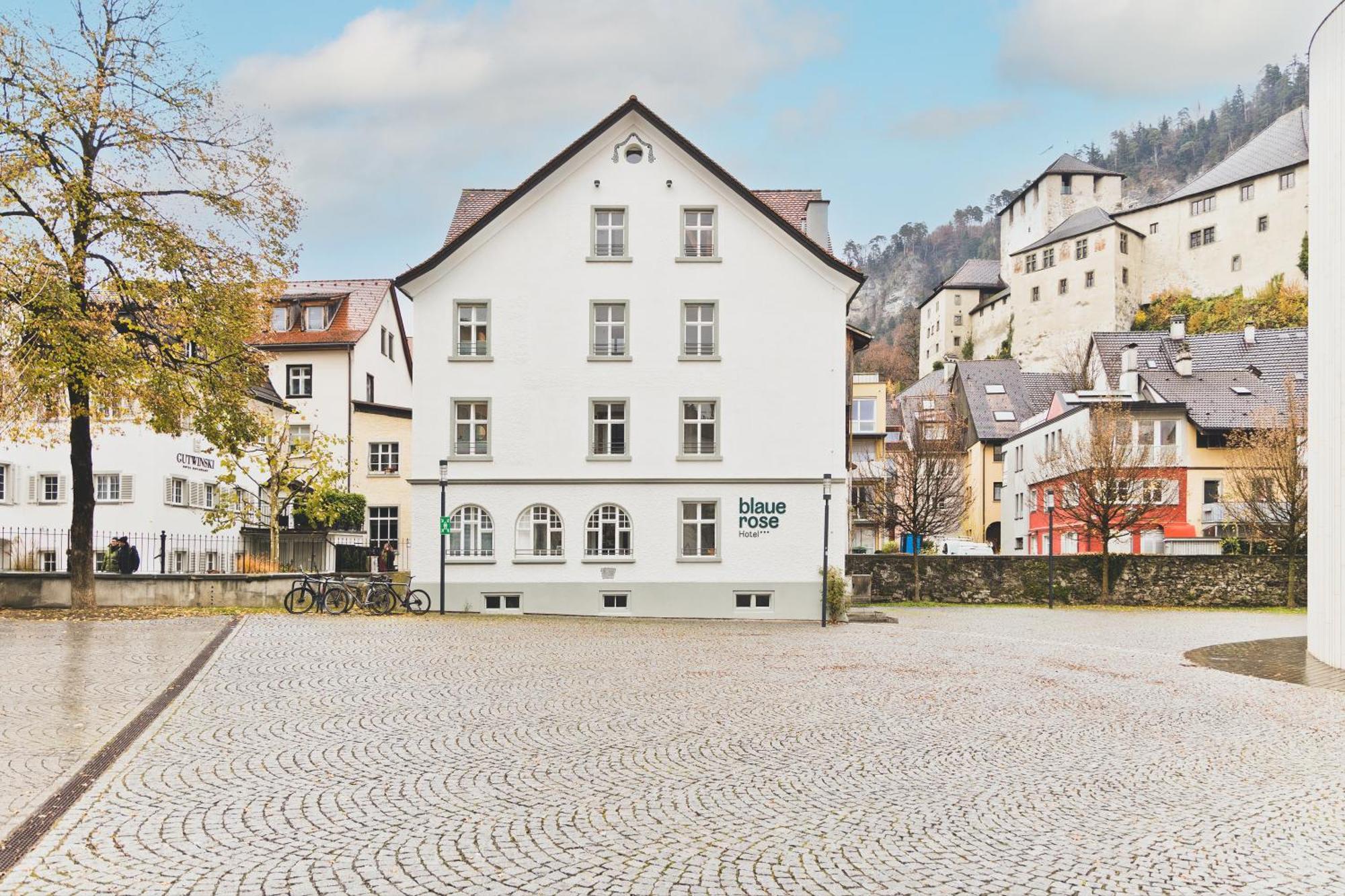 Hotel Blaue Rose -Digital Check In- Feldkirch Extérieur photo