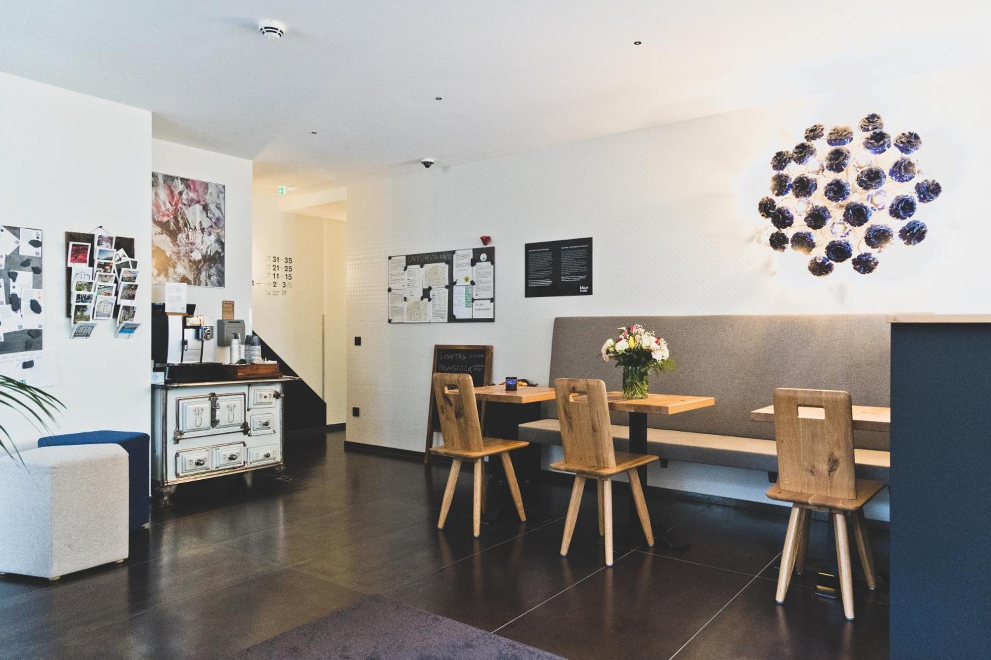 Hotel Blaue Rose -Digital Check In- Feldkirch Extérieur photo